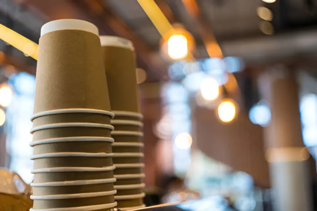 empaques biodegradables para bares y discotecas